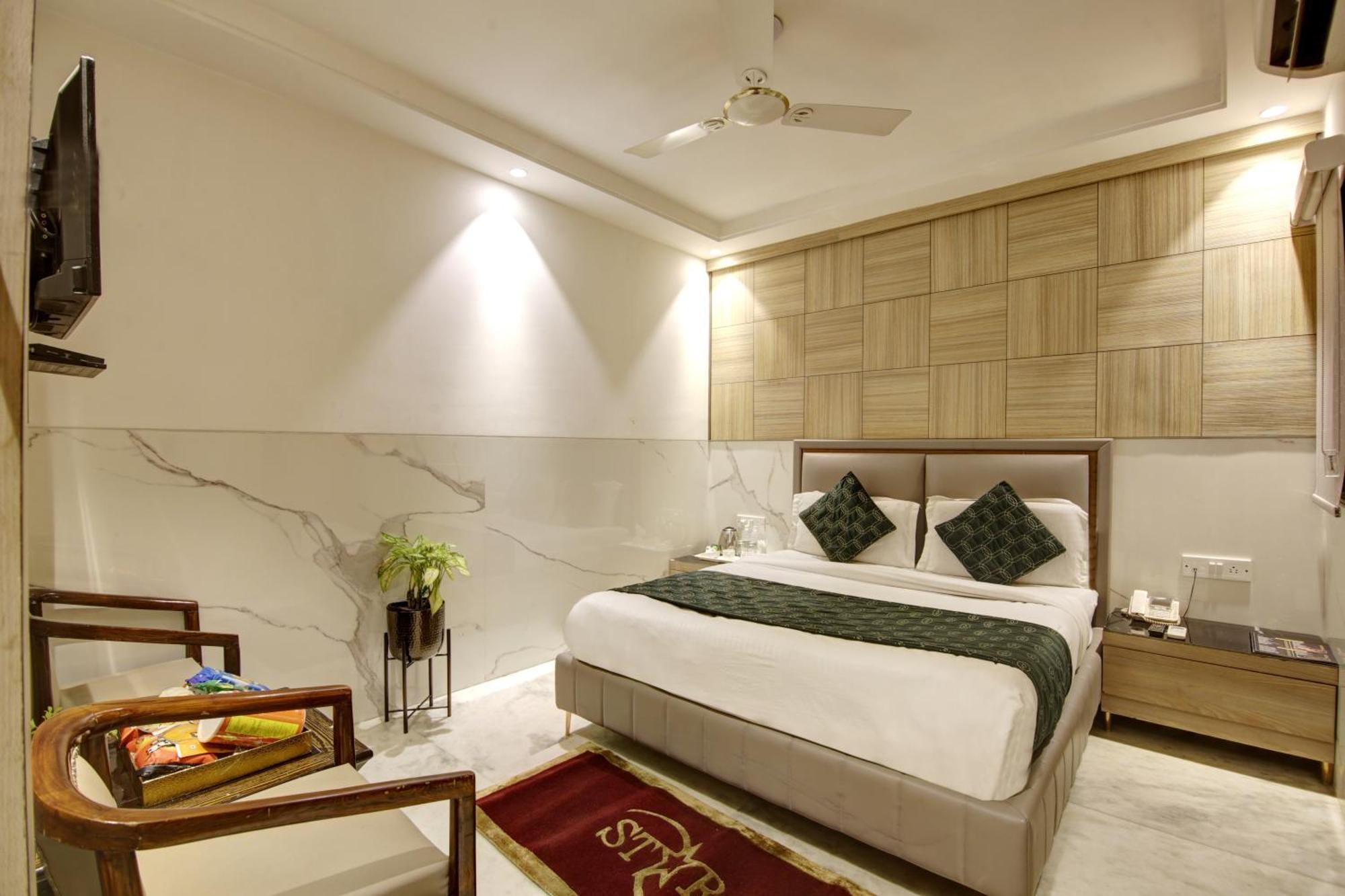 International - Near Delhi Airport Hotel New Delhi